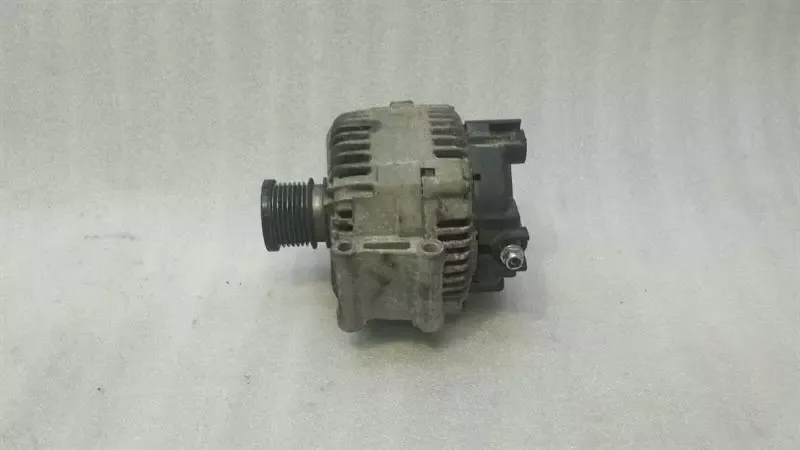 Mercedes E Class W211 Alternator A6421540402 Alternator 180A