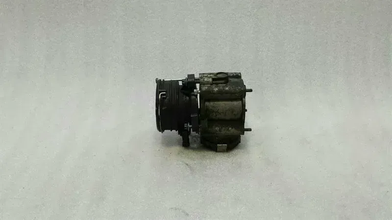 Mercedes E Class W211 Throttle Body A6420900270 Throttle Body OM642 V6