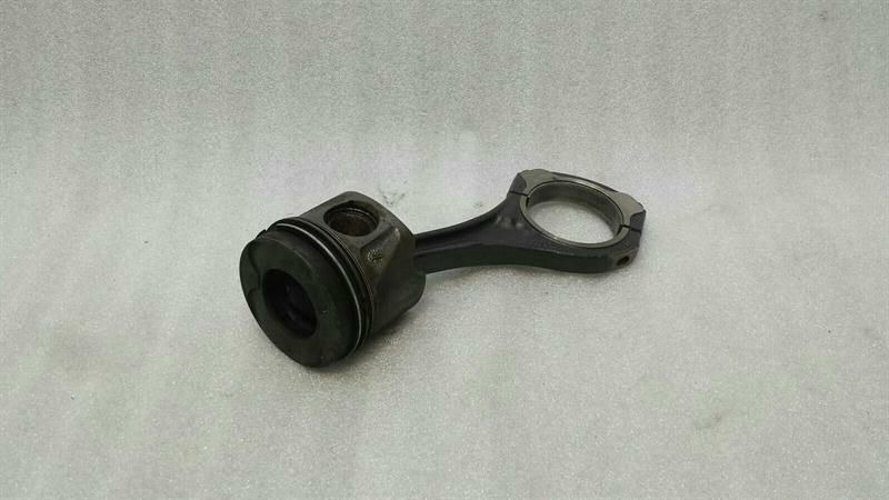 Mercedes E Class W211 Piston Conrod A6420305220 Piston OM642 V6 Diesel