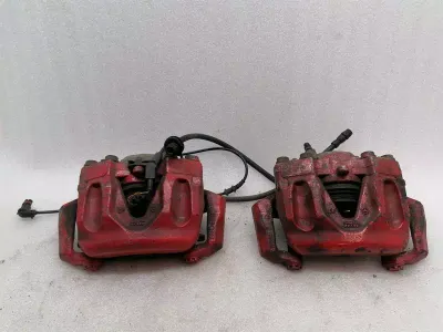 Mercedes E Class W207 Front Brake Caliper Set A2044213181 Front Brake Caliper Set