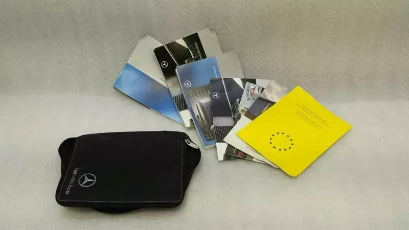 Mercedes CLS W219 Manual Service Booklet Car Maintenance Manual Diesel MOPF