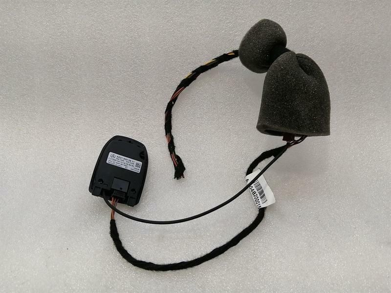 Mercedes S-Class W221 Contact Plate Mobile Phone A2218203911 Bluetooth Mount