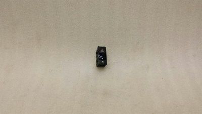 Mercedes GLK X204 Hazard Switch A2048703958 Indicator Switch