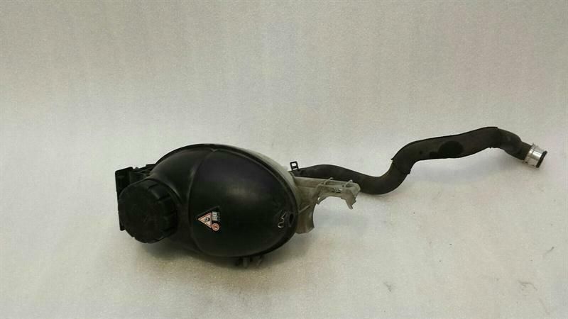 Mercedes GLK X204 W204 W212 Expansion Tank A2045000749 Expansion Tank