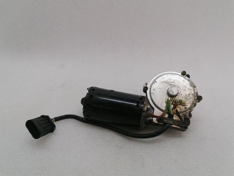 Ferrari 360 F131 Front Wiper Engine 65898900 RIGHT HANDLE RHD