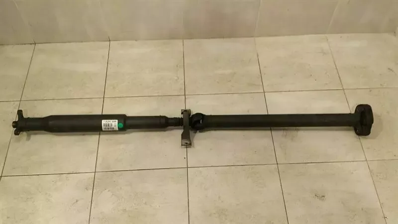 Mercedes GLK X204 Propshaft A2044108906 Propshaft GLK350