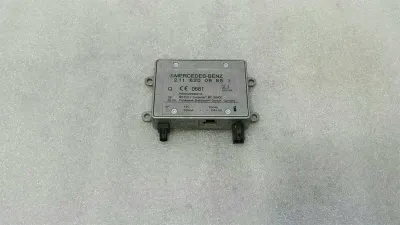 Mercedes CLK W209 aerial / antenna A2118200885 antenna mobile phone mop