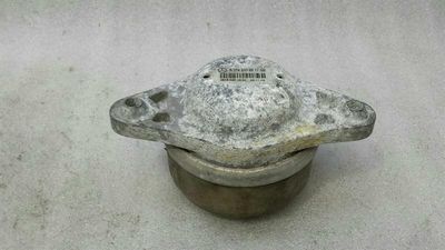 Mercedes GLK X204 Engine Mount A2042402017 Engine Holder GLK350 M272