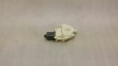 Mercedes GLK X204 door window engine A2048200624 power window motor rear right