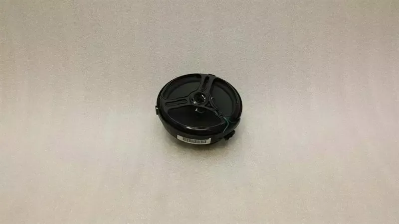 Mercedes GLK X204 Speakers A2048202902 Loudspeakers