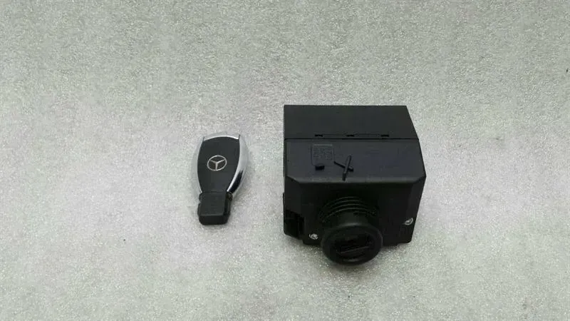 Mercedes CLK W209 Ignition Lock A2095453308 EZS Control Unit Key Key