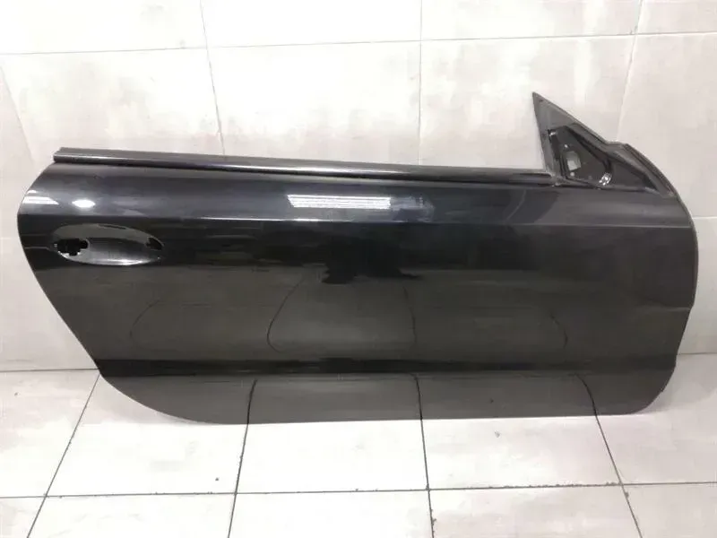 Mercedes SL R230 right front door A2307200605 door front right