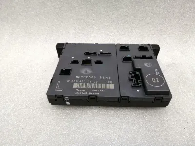 Mercedes SL R230 Left Door Module A2308203626 Door Control Unit Left
