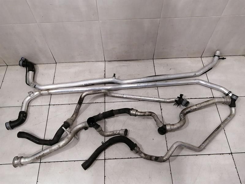 Porsche 911 991 Cooling Pipe 99110605102 Cooling Water Hose Hose 99110675302