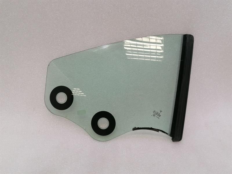 Porsche 911 991 right rear glass 99154311205 door window 1⁄4 rear right convertible