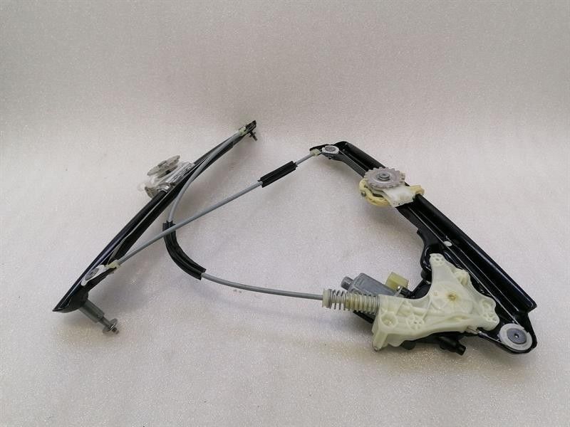 Porsche 911 992 GT3 Right Front Door Winder 992837402 Window Regulator Front Right