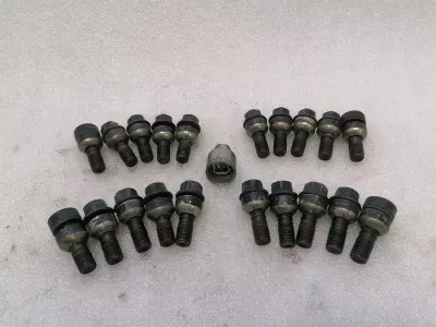 Porsche Boxster Spyder 718 PAF009593 WHT006978 WHEEL SCREWS WHEEL BOLTS