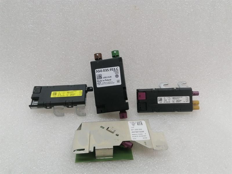 Porsche Cayman 718 Aerial / Antenna Set 5G0035953C Antenna Set