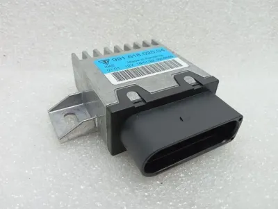 Porsche Cayman 718 GT4 Electronic Module 99161802504 Fuel Pump Control Unit