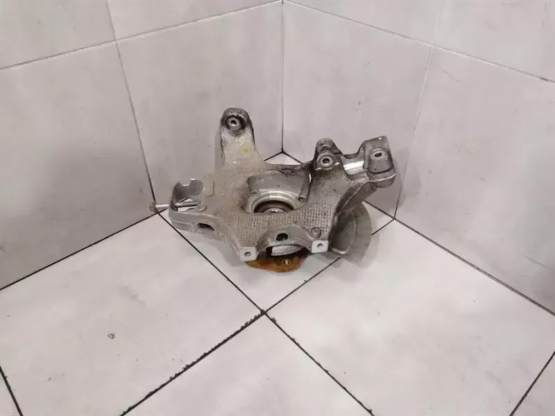 Porsche Cayman 718 GT4 Left Rear Hub 982505435D Wheel Bearing Case Rear Left