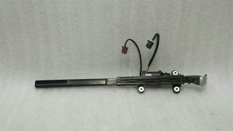 BMW 3 Series E92 Right Belt Tensioner 9165380 Belt Sender Right