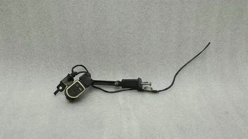 BMW 3 Series E92 Xenon Level Sensor 6785205 Height Level Sensor