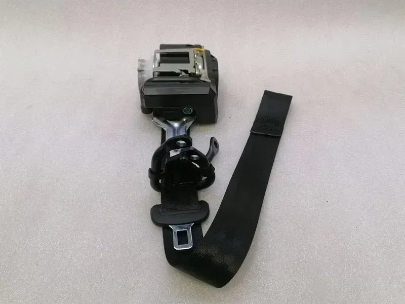 Bentley Continental GT 3SD front seatbelt 3SC857705B LH seat belt belt