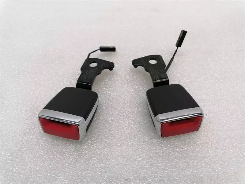 Bentley Continental GT 18-24 3S 3SD Belt Buckle 3SD857740 Rear Set Belt Buckle