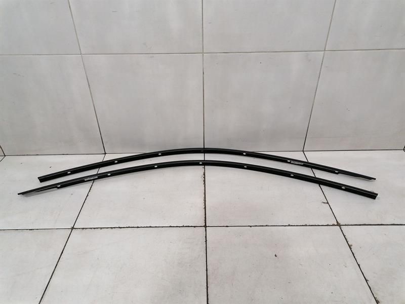 Porsche 911 992 Body Moulding Set 992853262 03C Bar Set