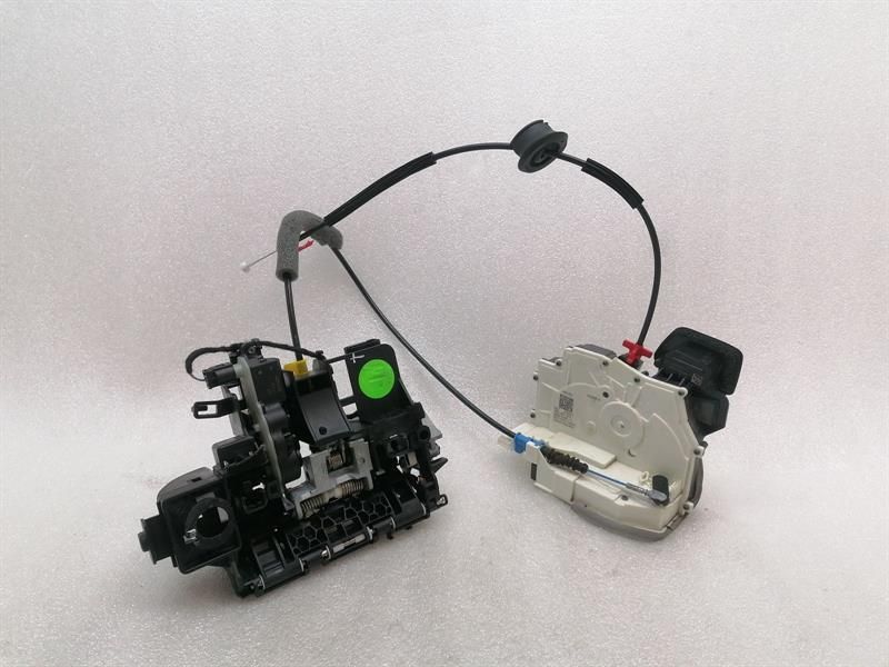 Porsche 911 992 left door handle bracket 992837885E exterior door handle left