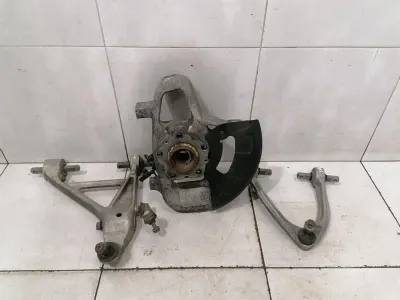 Ferrari 458 F142 Spider Right Front Hub 273070 Wheel Bearing Housing Front Right