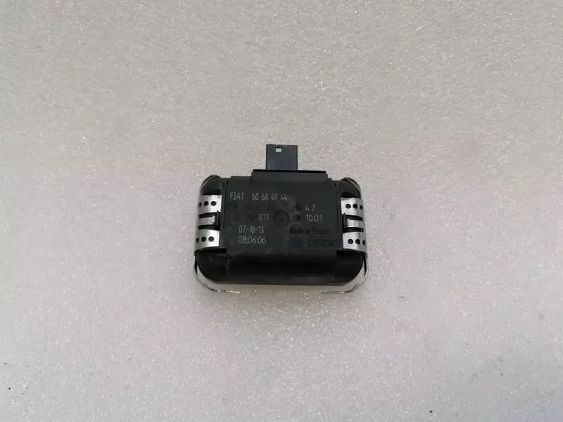 Ferrari 458 F142 Spider Sensor 60684944 Rain Rain Sensor
