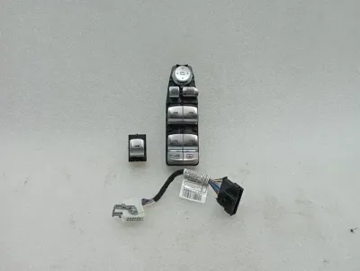 BMW 8 Series 18--25 G16 M8 Gran Coupe Window Switch 9460493 Window Switch