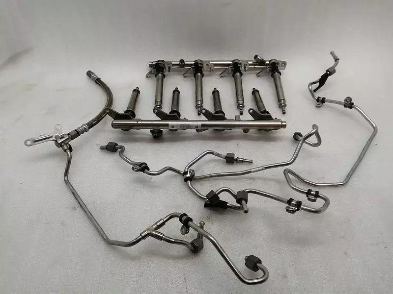 MERCEDES CL W217 FUEL LINE A2780702395 SET M278 V8 FUEL LINE INJECTOR