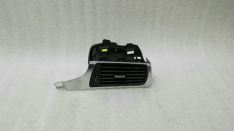 Audi A7 4G RHD Right Air Vent 4G2820902 Right Hand Drive