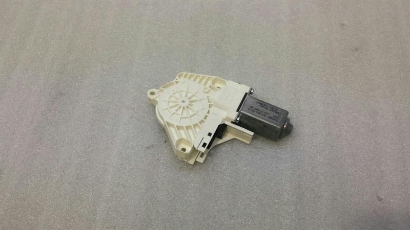 Audi A7 4G door window motor 8K0959802 window regulator motor