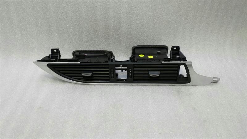 Audi A7 4G RHD Air Vent 4G2820951 Right Hand Drive