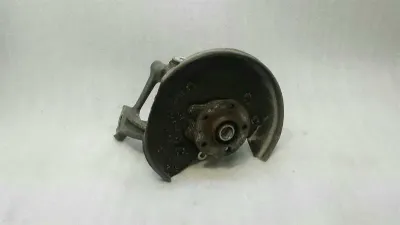 Audi A7 4G right rear hub 8R0505432F wheel bearing housing rear right.