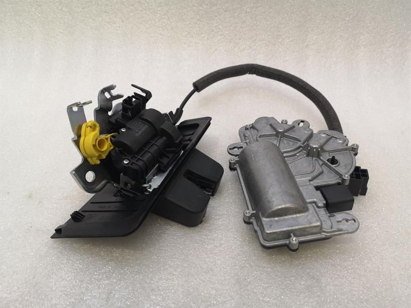 Porsche Cayenne 9y 18-23 Boat Lock 4M0827506E Tailgate Lock 9Y0827520A