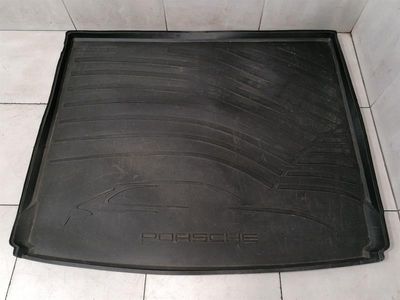 Porsche Cayenne 958 92a rubber boat floor 95804400017 Trunk Trunk Trim