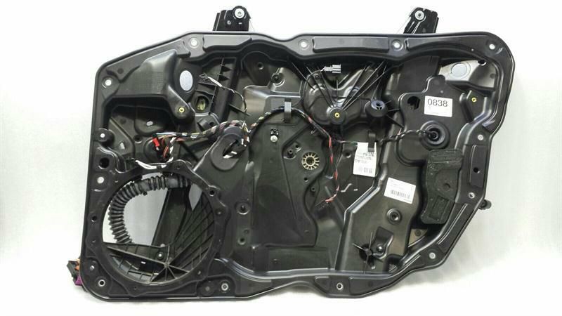 Porsche Cayenne 958 92A FRH Door Winder 7P5837756D Window Regulator Front Right