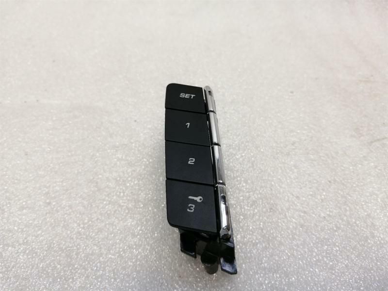 Porsche Cayenne 958 92A memory switch 7P5959561E seat right switch