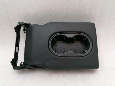 Porsche Cayenne 958 92A Rear Leather Armrest 7P5885081G Rear Armrest Leather