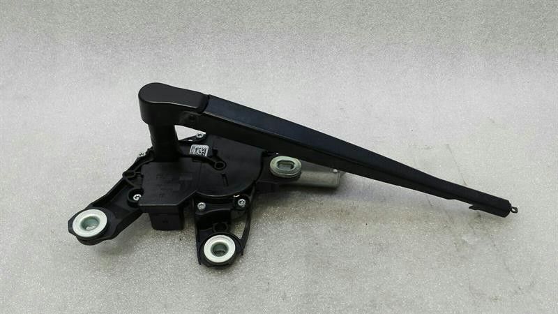 Porsche Macan 95B rear wiper motor 95B955711 wiper motor rear
