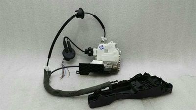 Porsche Macan 95B RHD front left door lock 8J2837015E right hand drive