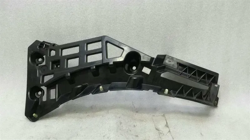 Porsche Macan 95B LHS bumper bracket 95B807253A bumper holder rear left