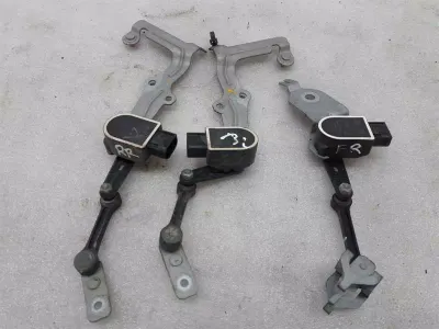Mercedes E Class W213 Level Sensor Set A2059057409 Headlights Leveling Sensor