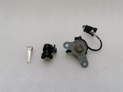 Ferrari Portofino F164 door lock 780879 RHD SET door lock