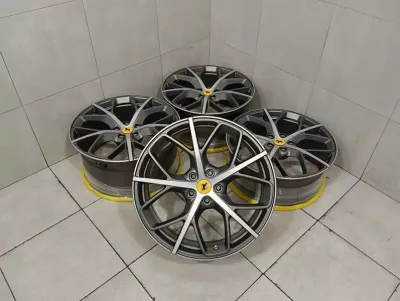 20 FERRARI PORTOFINO F164 ALLOY WHEEL SET 814861 ALLOY WHEEL 814858 SET 10J 8J