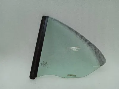 Porsche 911 997 left rear 1/4 glass 99754311111 door window 1/4 rear LH